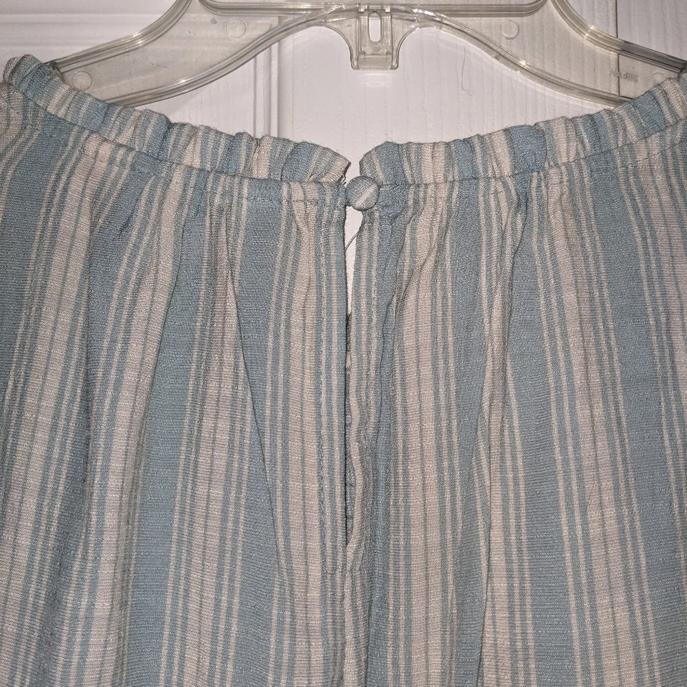 Lauren Conrad Short Bell Sleeve Top Size XL - Picture 5 of 12